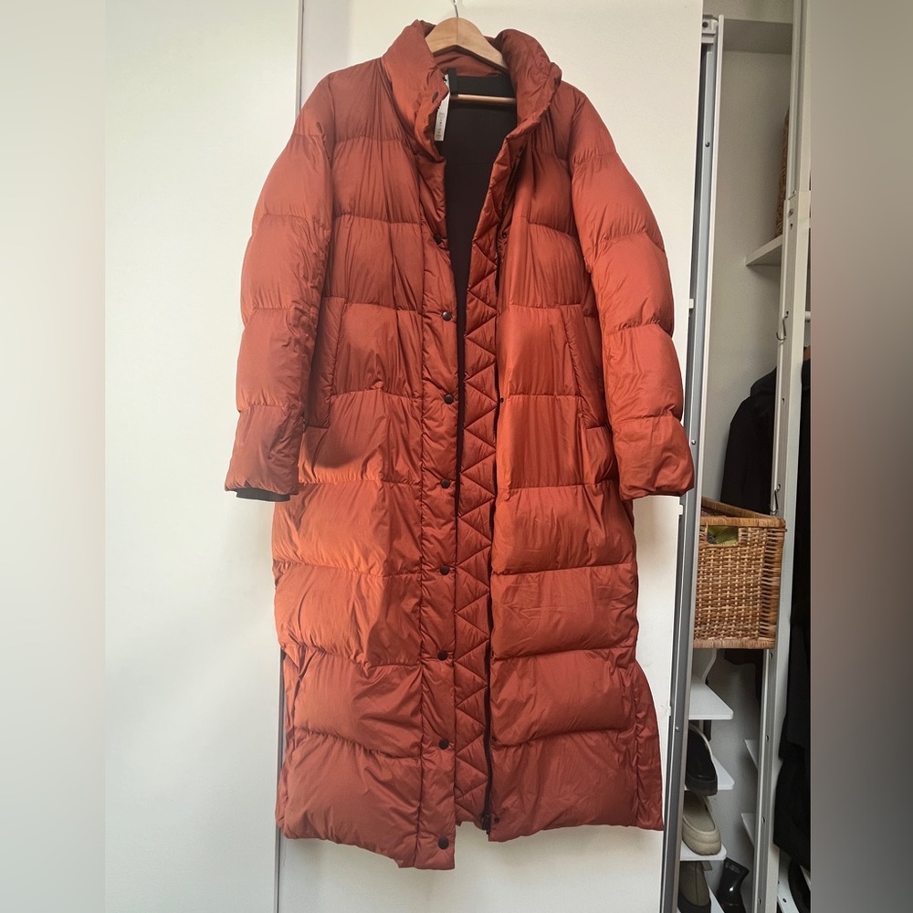 Lululemon Wunder Puff long jacket